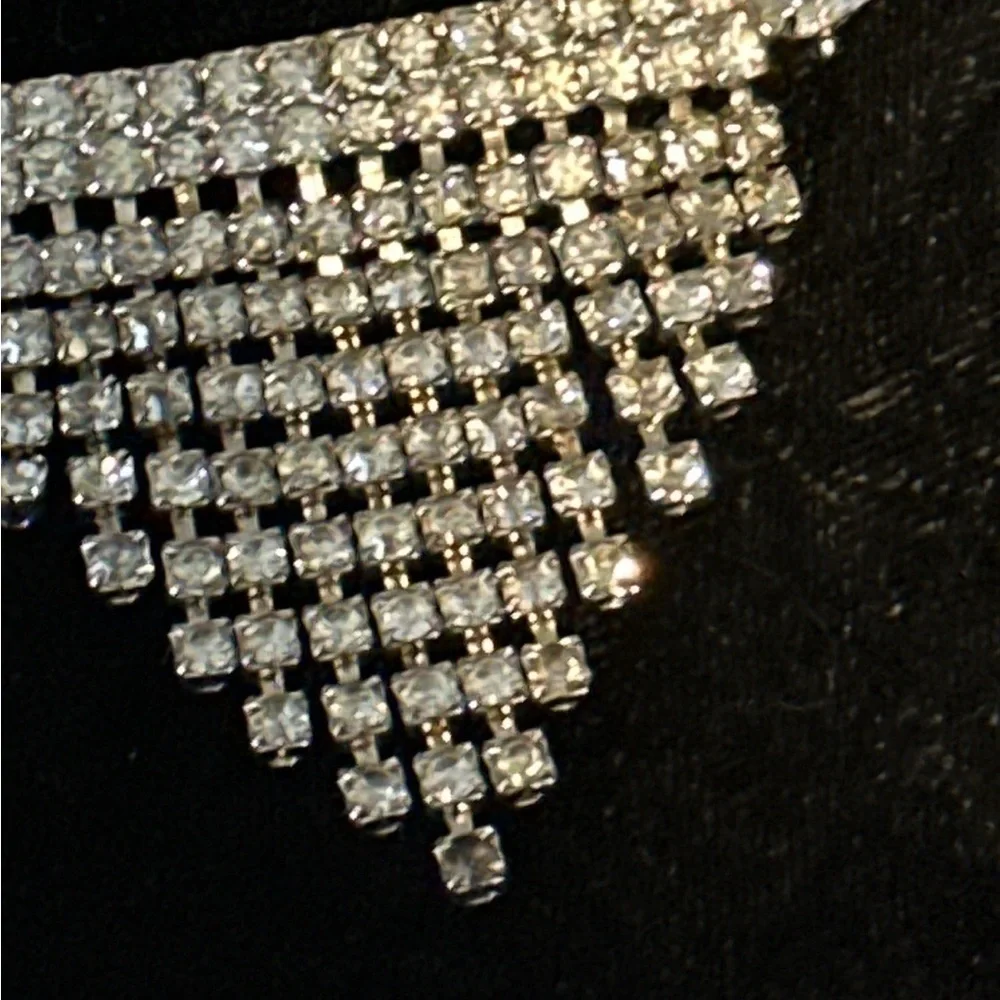 Vintage prong, set rhinestone waterfall brooch